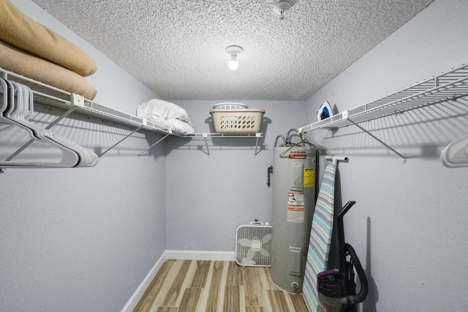 201 Sandy Shores Condos St. Pete Beach Esterno foto