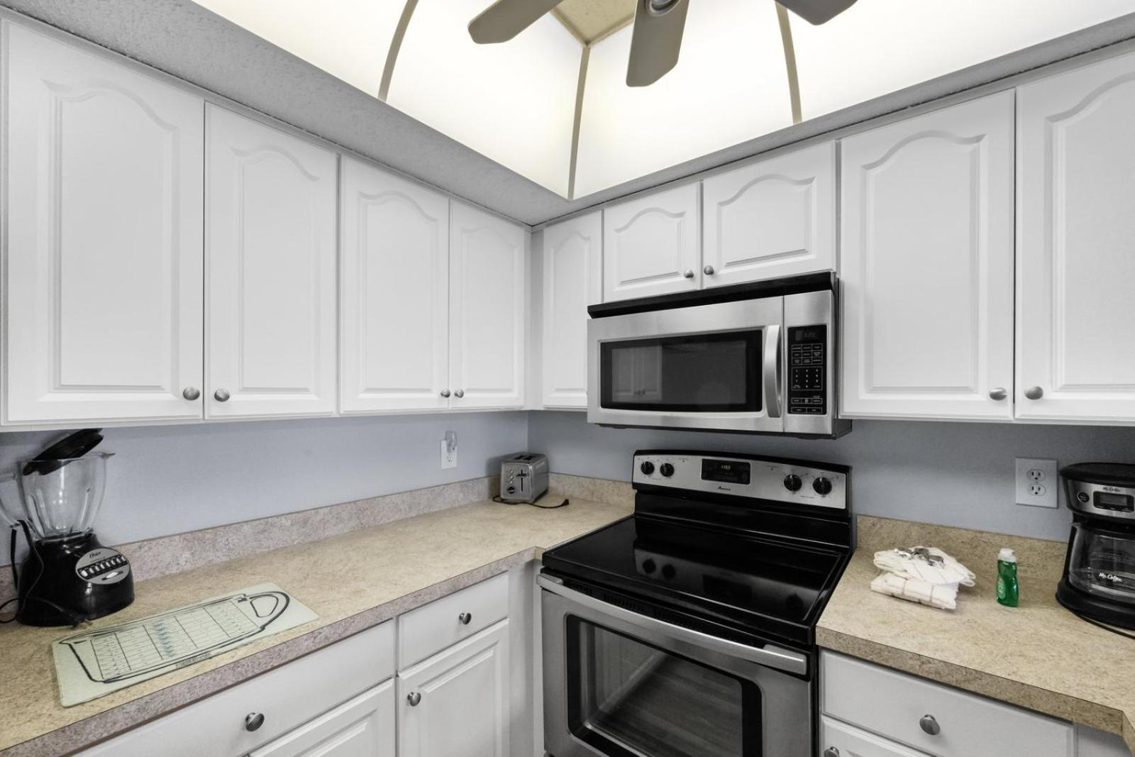 201 Sandy Shores Condos St. Pete Beach Esterno foto